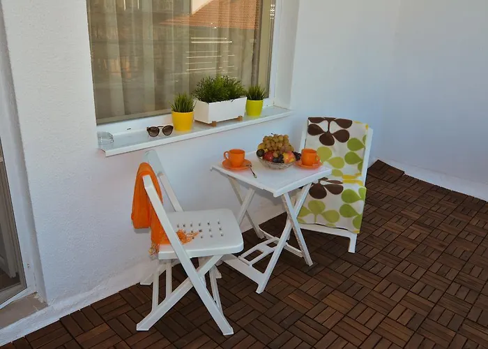 Luxury Apartment Burgas City